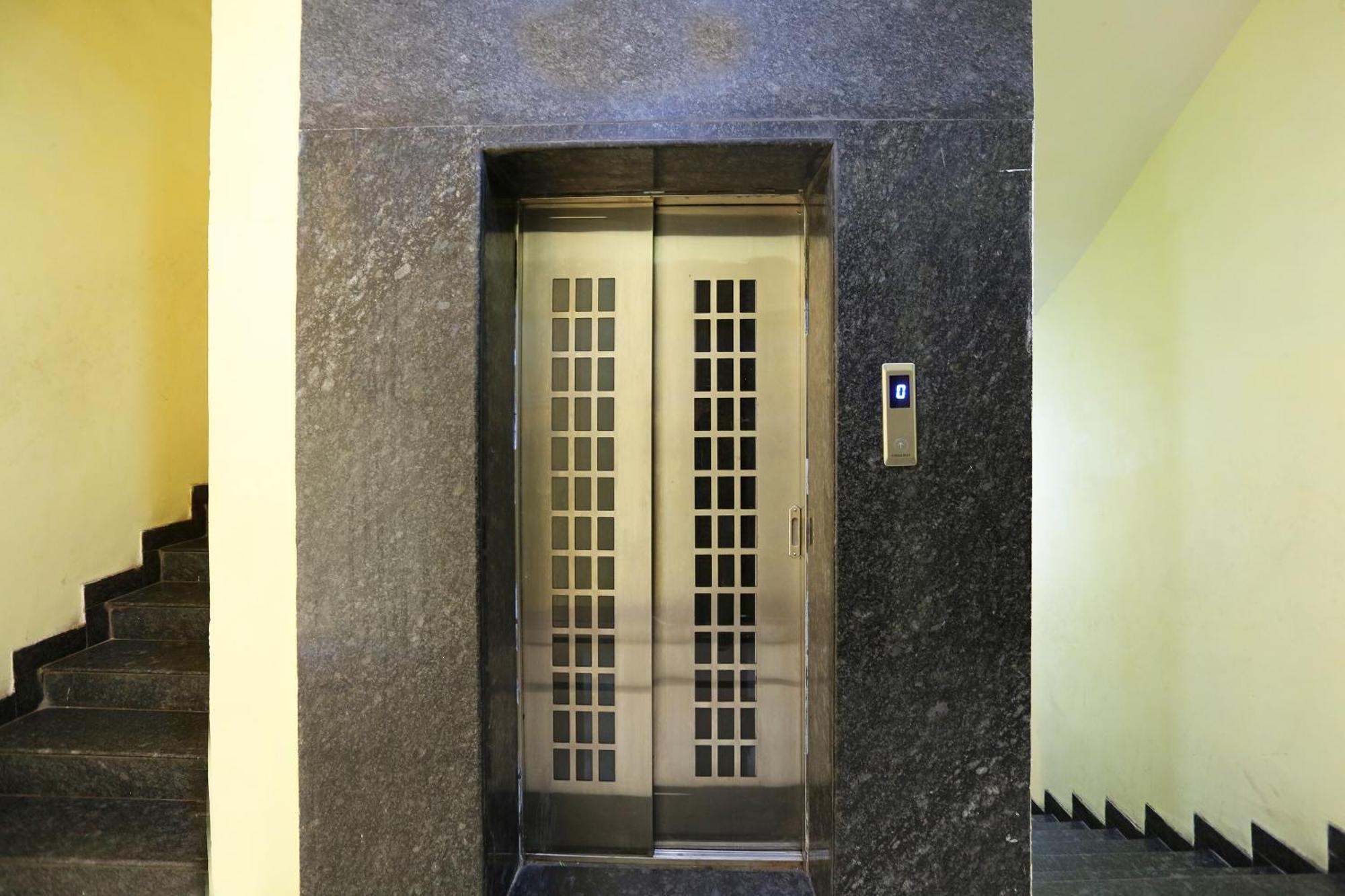 Collection O Hotel Pearl Rāipur エクステリア 写真